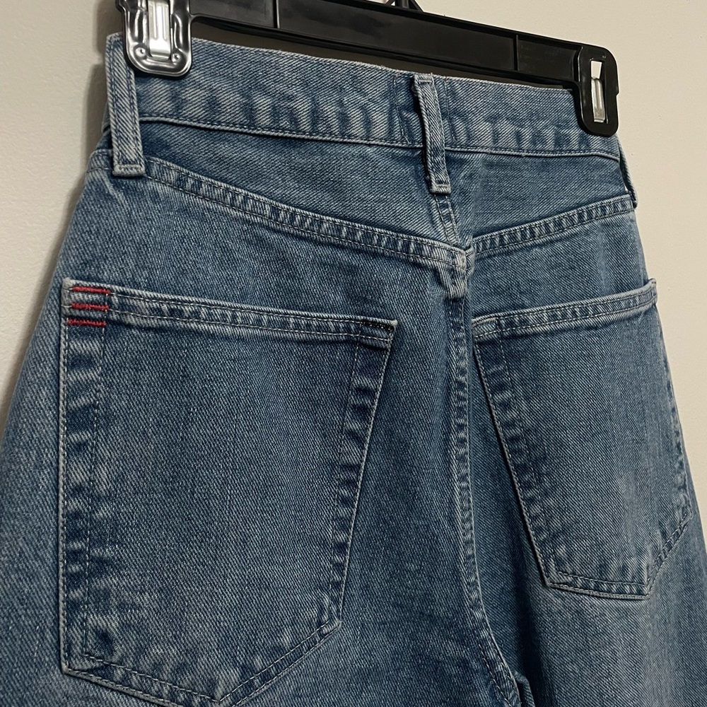 BDG Jeans - Picture 3 of 5